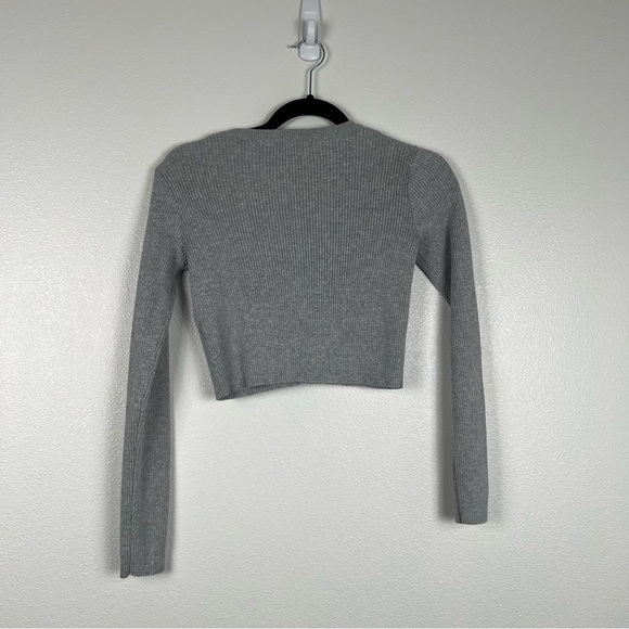Brandy Melville‎ Cropped Ribbed Long Sleeve Knit Top Gray - Picture 6 of 6